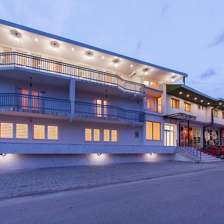 Hotel Hayat Hills Sarajevo Exterior photo