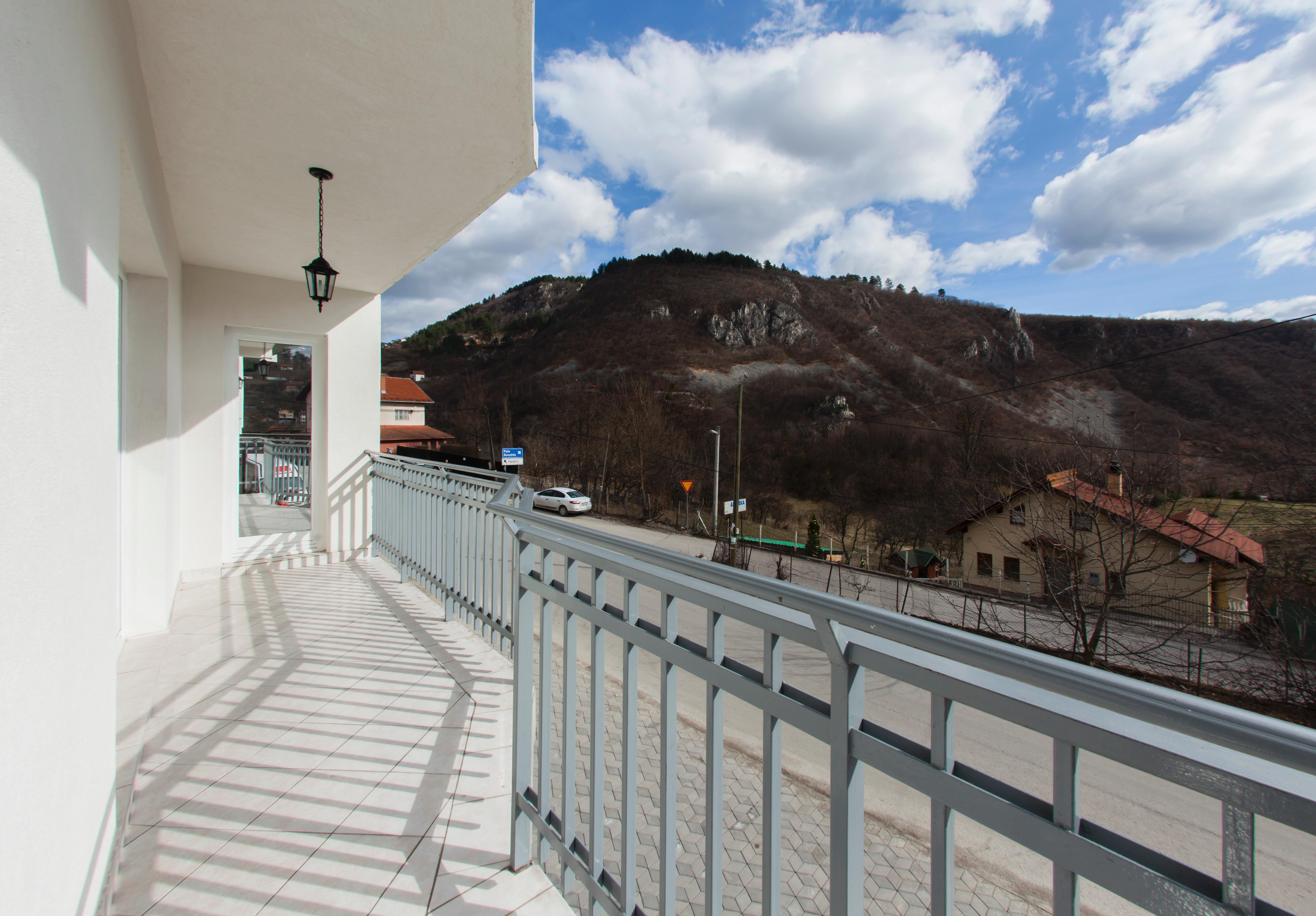 Hotel Hayat Hills Sarajevo Exterior photo